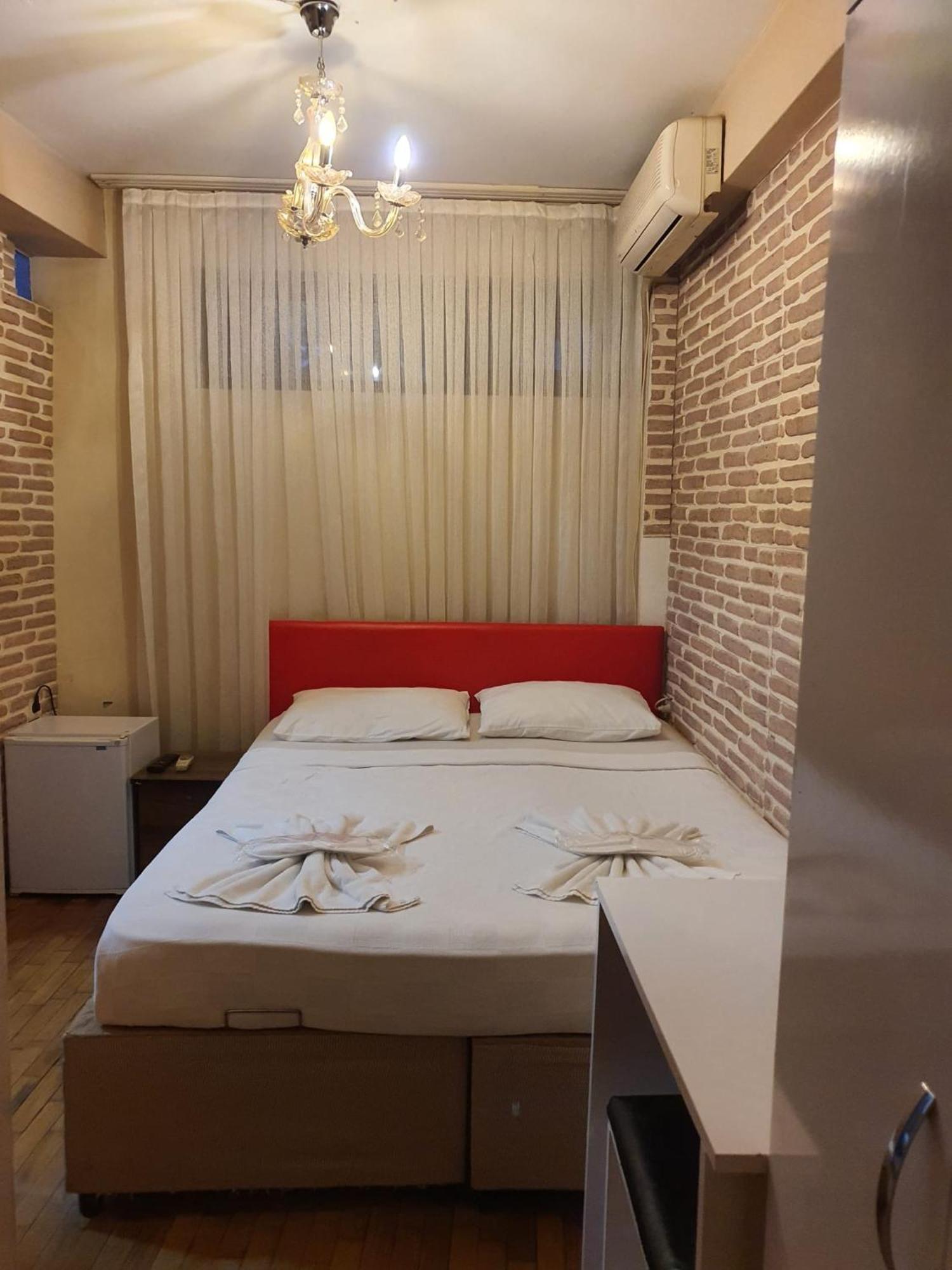 Omar Sultan Park Suites Istanbul Exterior photo